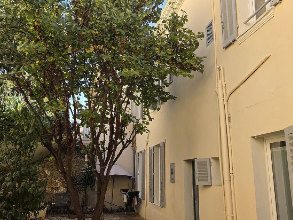 Immeuble HYERES (83400) Cabinet SOULIMANT
